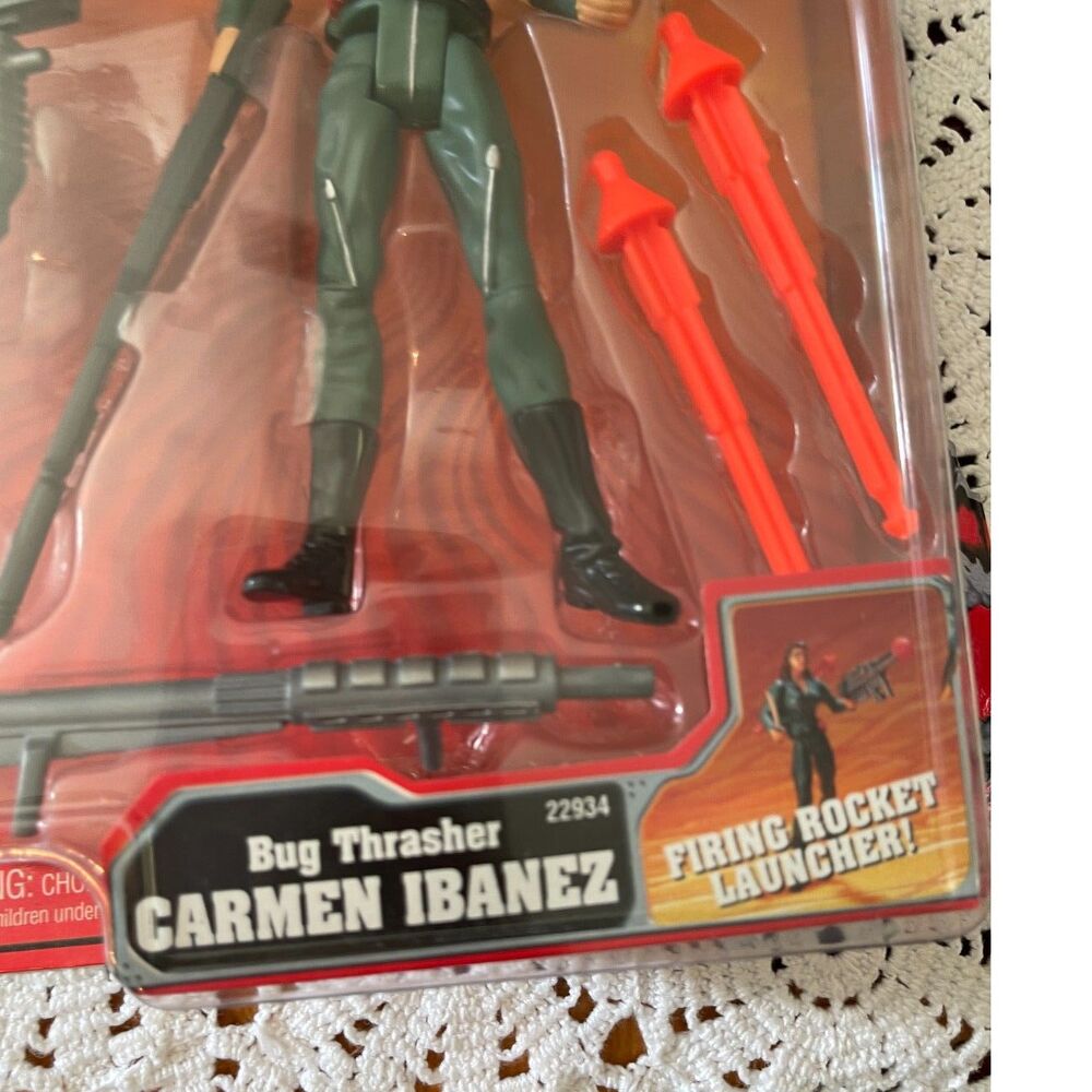 VINTAGE 1997 GALOOB STARSHIP TROOPERS CARMEN IBANEZ ACTION FIGURE Bug Thrasher! - Picture 2 of 9